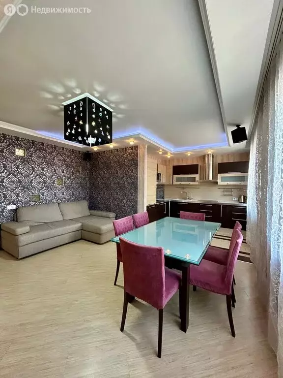 3-комнатная квартира: Иркутск, улица Рабочего Штаба, 1/5 (107 м) - Фото 1