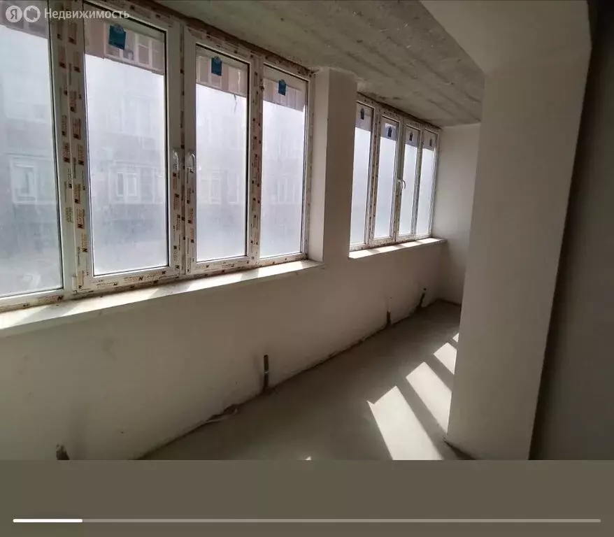 1-комнатная квартира: Российский, улица Ратной Славы, 32 (37 м) - Фото 0