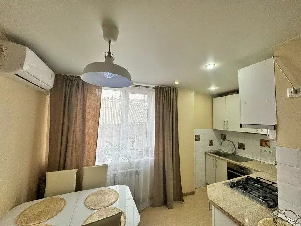 2-к кв. Ростовская область, Батайск ул. Клары Цеткин (50.0 м) - Фото 1