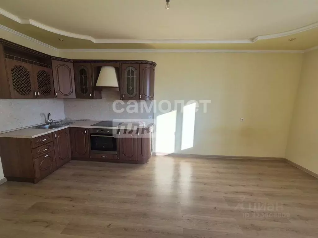 1-к кв. Челябинская область, Челябинск ул. Расковой, 6 (53.1 м) - Фото 2