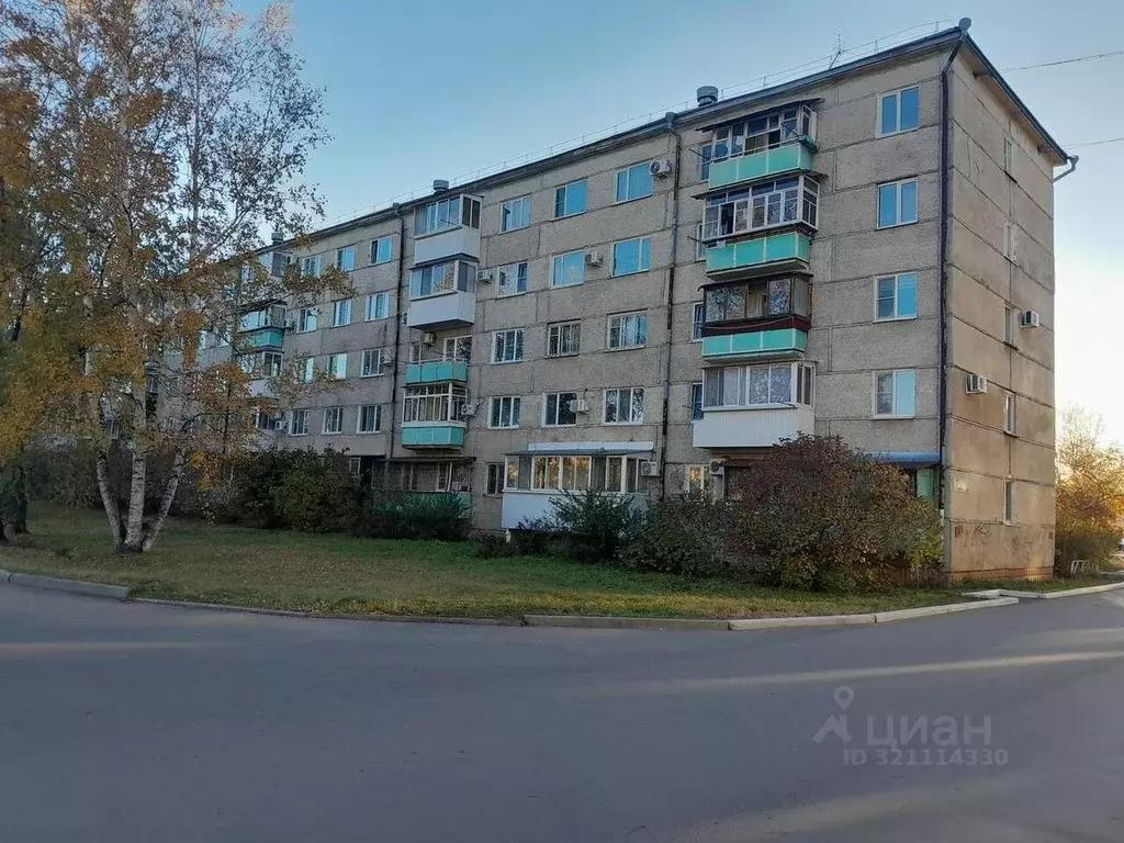 2-к кв. Еврейская автономная область, Биробиджан Набережная ул., 20 ... - Фото 1