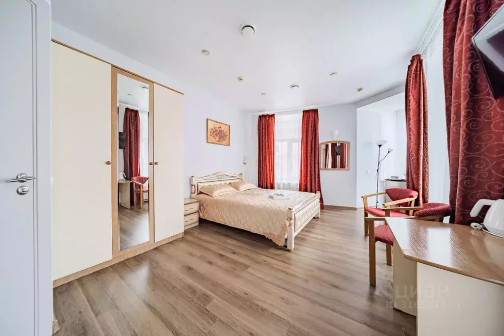 Комната Санкт-Петербург Невский просп., 74-76 (25.0 м) - Фото 0