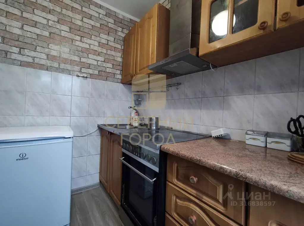 2-к кв. Ханты-Мансийский АО, Нижневартовск Интернациональная ул., 20 ... - Фото 1