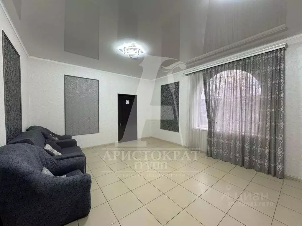 Торговая площадь в Ставропольский край, Предгорный муниципальный ... - Фото 1