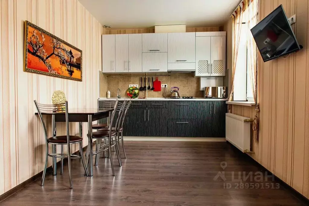 2-к кв. Крым, Симферополь ул. Крейзера, 14В (60.0 м) - Фото 2