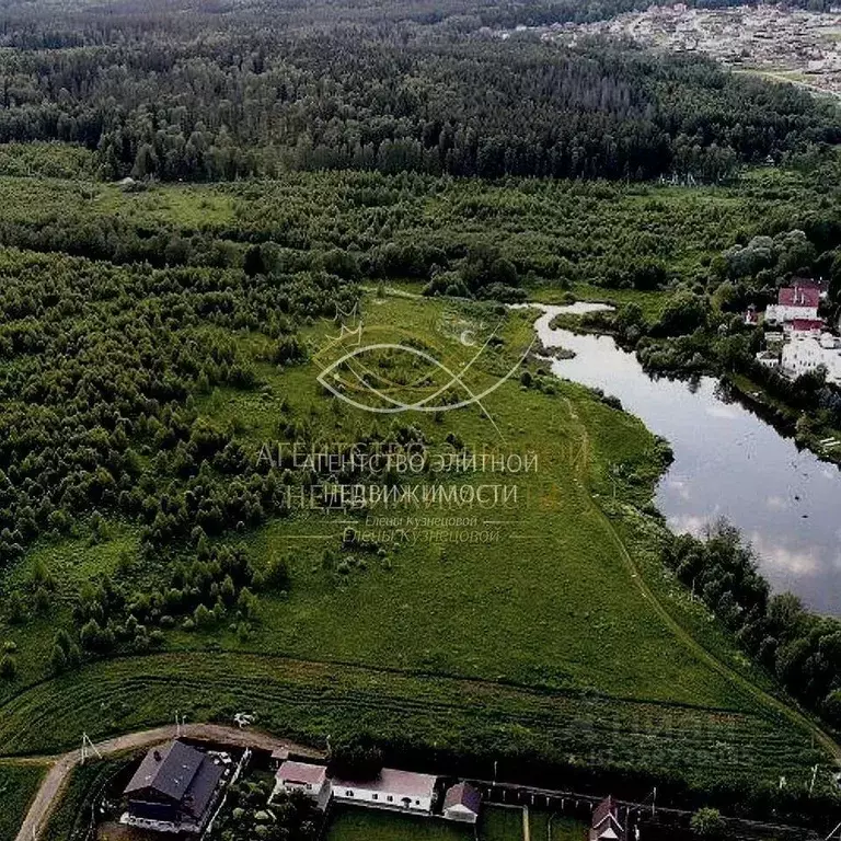 Участок в Москва с. Красная Пахра, ул. Заводская (500.0 сот.) - Фото 1