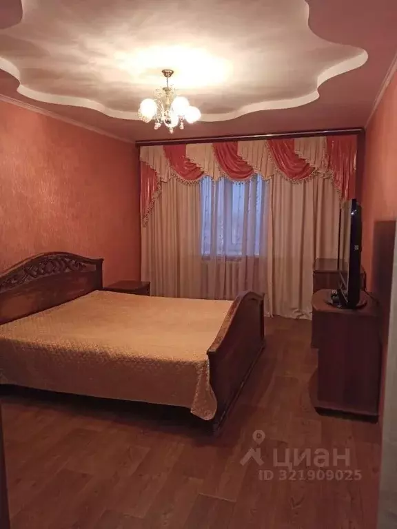 2-к кв. Рязанская область, Рязань ш. Солотчинское, 2 (70.0 м) - Фото 0