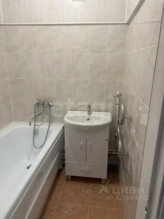 2-к кв. Тульская область, Донской ул. Кирова, 37 (45.8 м) - Фото 0