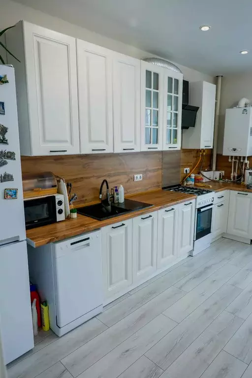Продаётся 2-к квартира, 65 м - Фото 0