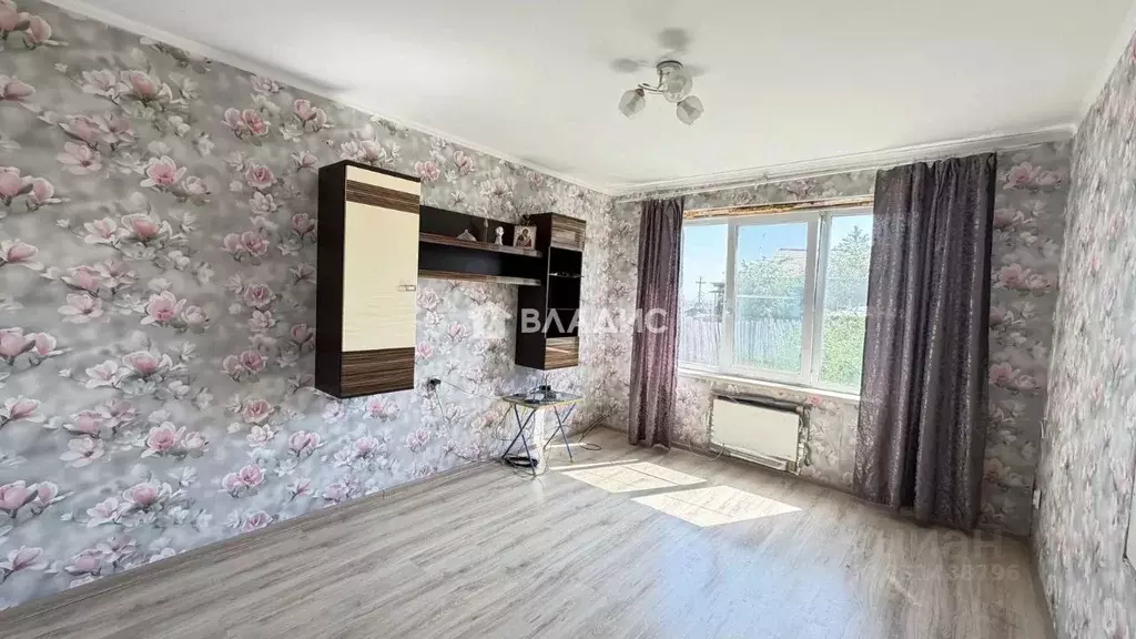 Дом в Бурятия, Улан-Удэ Новая Комушка мкр, ул. Барнаульская, 88 (40 м) - Фото 1