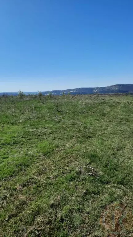 Участок в Крым, Симферопольский район, с. Укромное ул. Октябрьская, ... - Фото 1