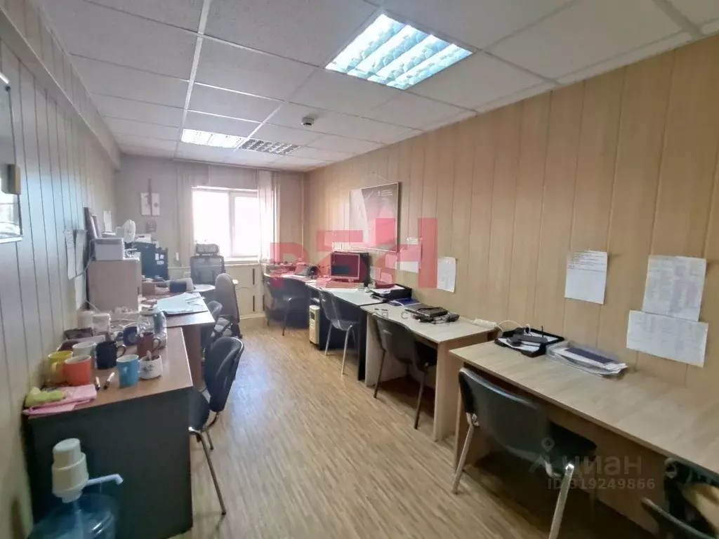 Офис в Челябинская область, Челябинск просп. Ленина, 21 (17 м) - Фото 1