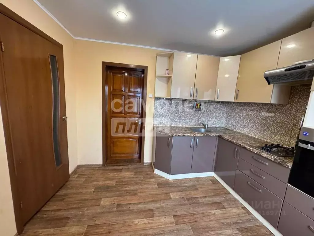 Дом в Алтайский край, Бийск городской округ, пос. Нагорный ул. ... - Фото 2