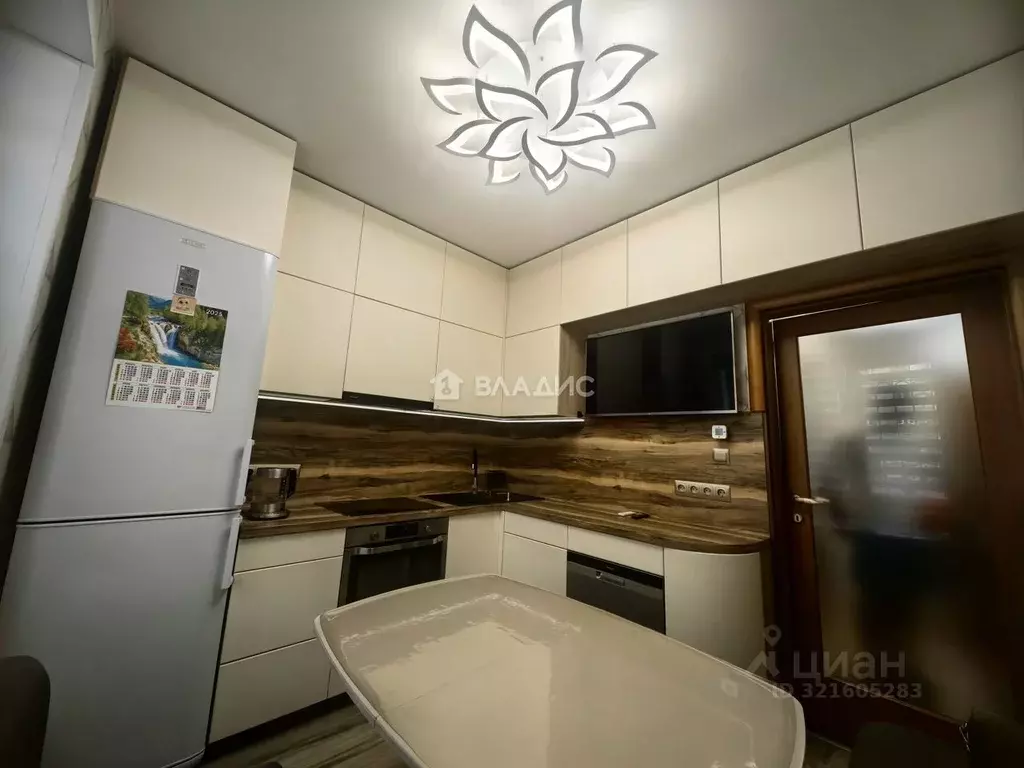 2-к кв. Забайкальский край, Чита ул. Курнатовского, 71к4 (55.5 м) - Фото 1