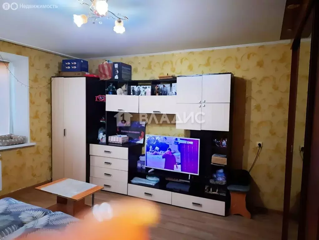 3-комнатная квартира: Белгород, Садовая улица, 118В (65.3 м) - Фото 0