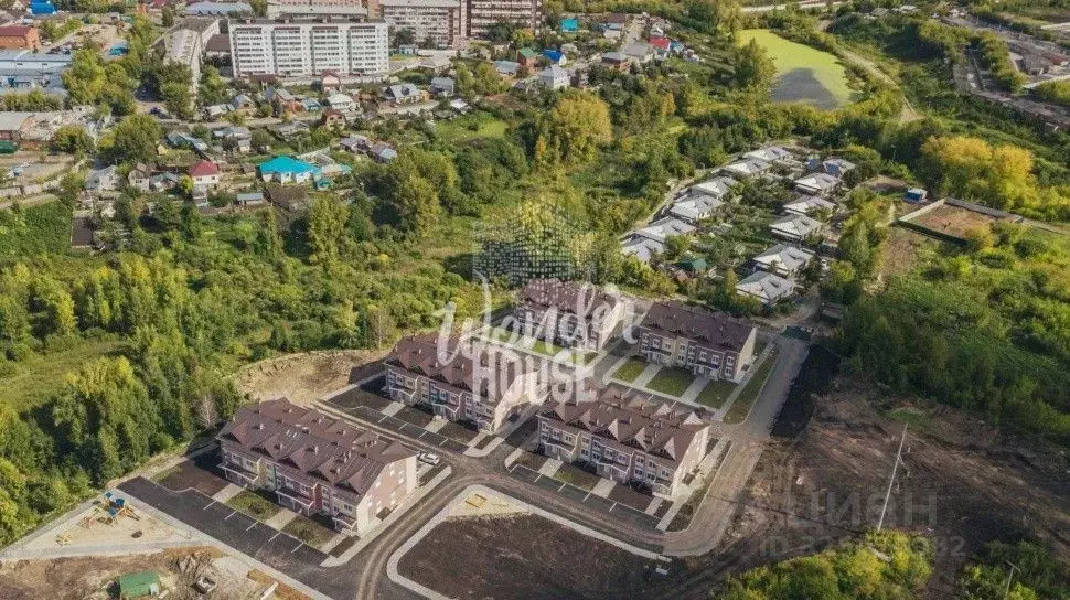 5-к кв. Тюменская область, Тюмень ул. Александра Сазонова, 9 (121.0 м) - Фото 2