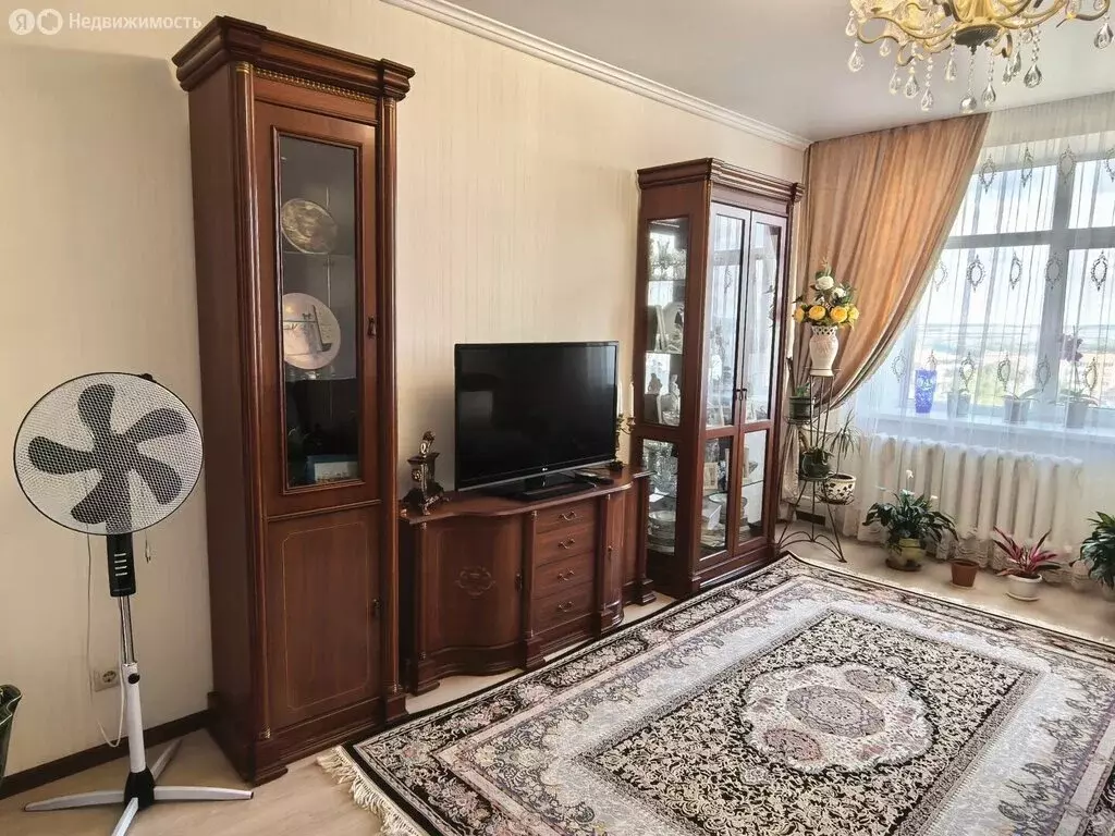 2-комнатная квартира: Нижнекамск, проспект Химиков, 86 (65.6 м) - Фото 2