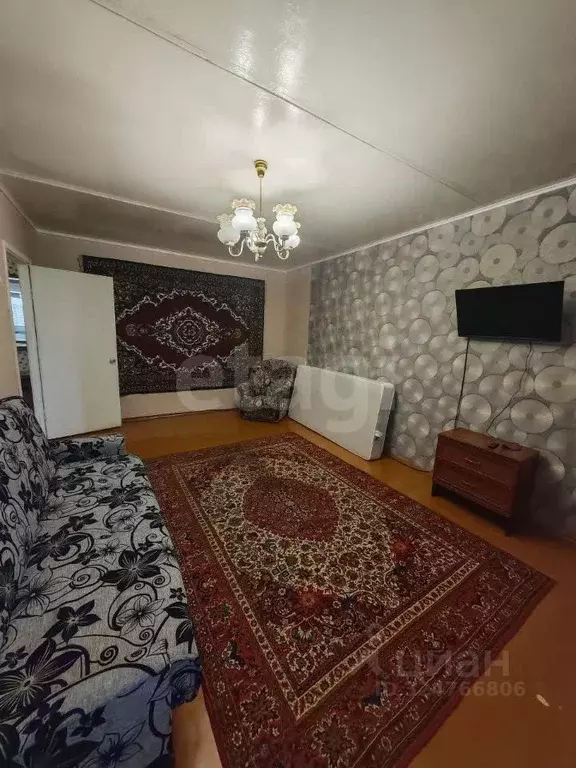 2-к кв. Ярославская область, Тутаев просп. 50-летия Победы, 11 (50.0 ... - Фото 1