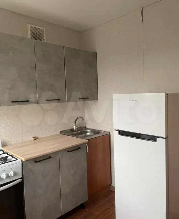 2-к. квартира, 42 м, 5/5 эт. - Фото 0