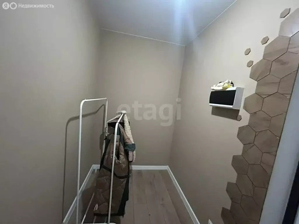 Квартира-студия: посёлок городского типа Стройкерамика, улица Николая ... - Фото 2