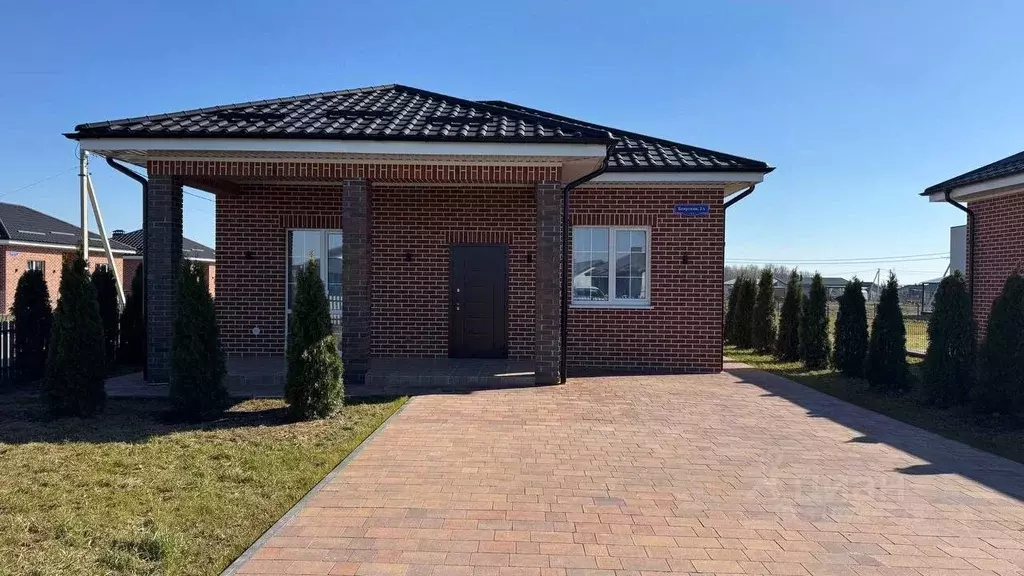 Дом в Калининградская область, Гурьевский муниципальный округ, пос. ... - Фото 1