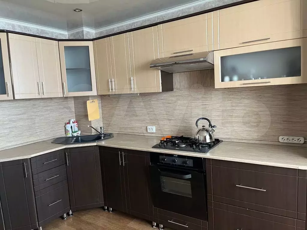 2-к. квартира, 56 м, 6/10 эт. - Фото 0