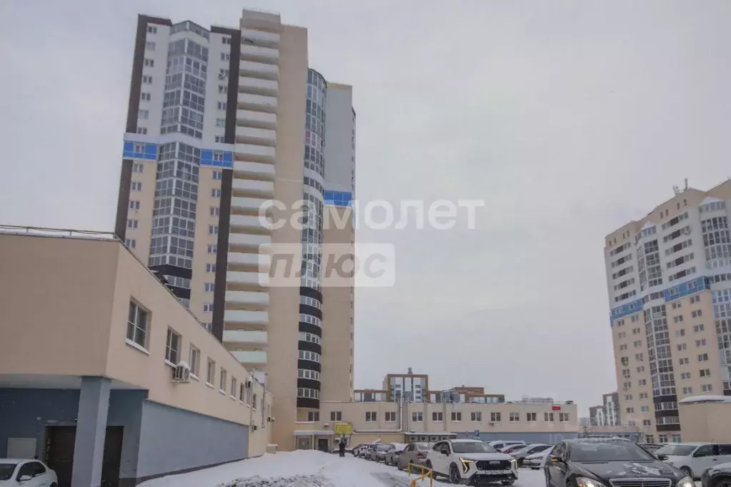 2-к кв. Свердловская область, Екатеринбург ул. Чкалова, 258 (56.2 м) - Фото 1