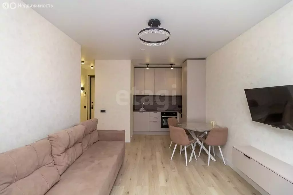 1-комнатная квартира: Тюмень, улица Газовиков, 38к2 (38.3 м) - Фото 2