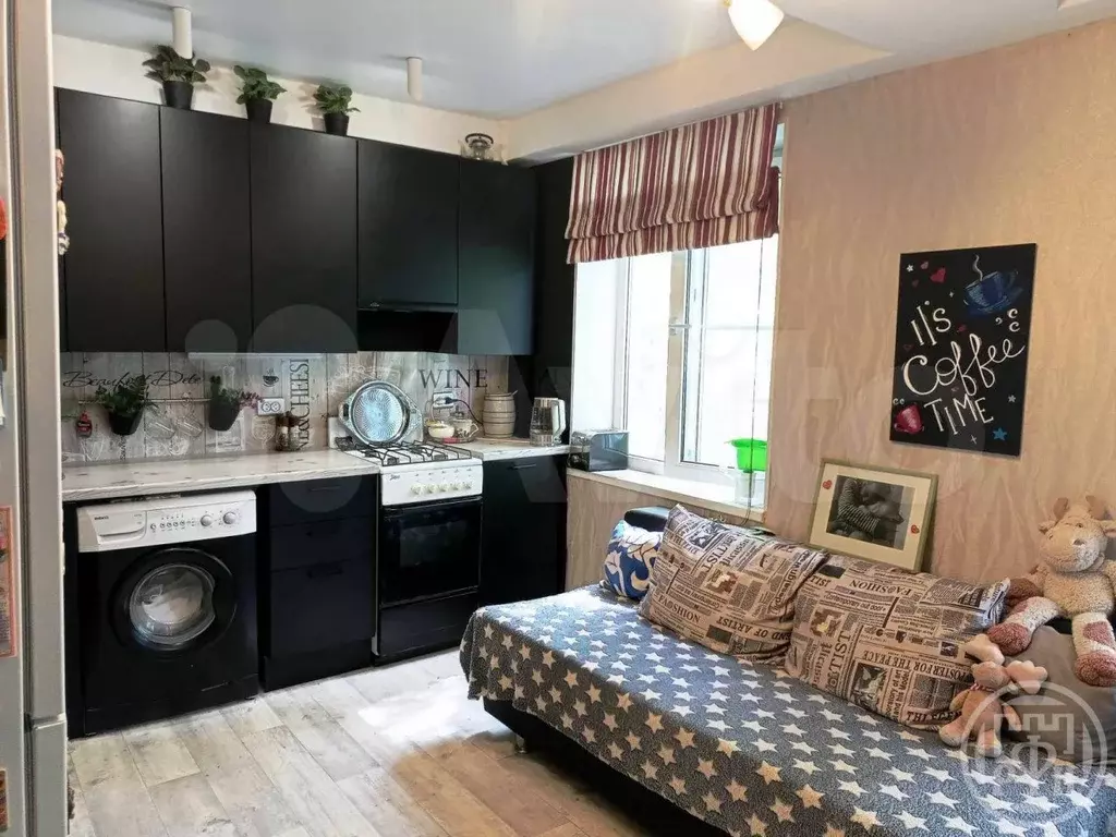 1-к. квартира, 45 м, 2/5 эт. - Фото 1