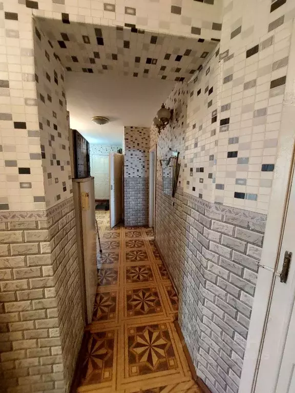 4-к кв. Красноярский край, Красноярск ул. Калинина, 35А (76.8 м) - Фото 1