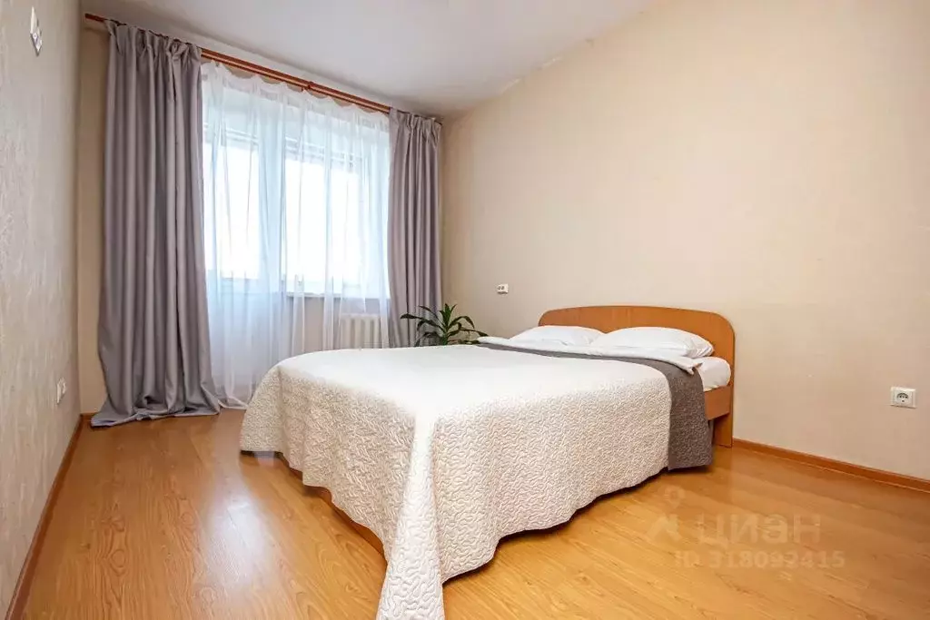 2-к кв. Новосибирская область, Новосибирск Академгородок мкр, ул. ... - Фото 0