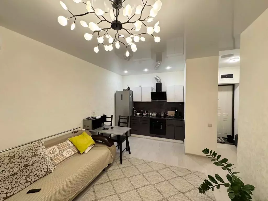 1-к кв. Волгоградская область, Волгоград ул. Малиновского, 16 (35.0 м) - Фото 1