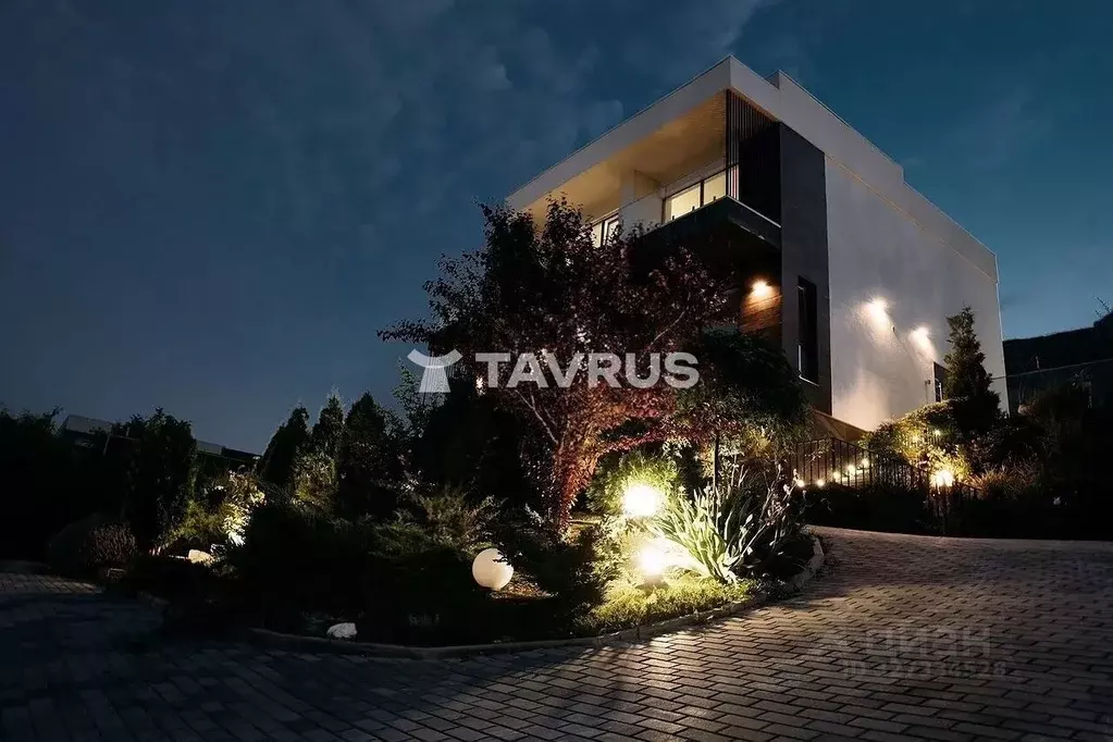 Дом в Крым, Симферополь ул. Генерала Абрамова, 16 (428 м) - Фото 2