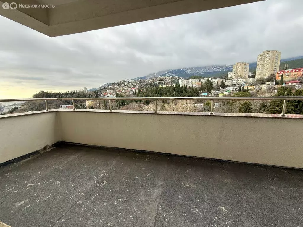 2-комнатная квартира: Гаспра, Севастопольское шоссе, 52П (90.3 м) - Фото 2