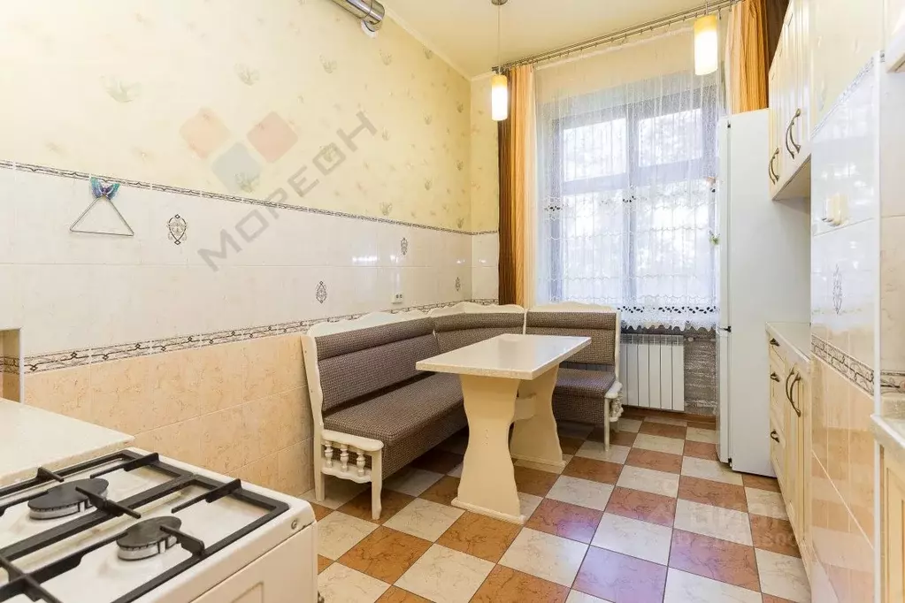 4-к кв. Краснодарский край, Краснодар Центральный мкр, ул. Советская, ... - Фото 0