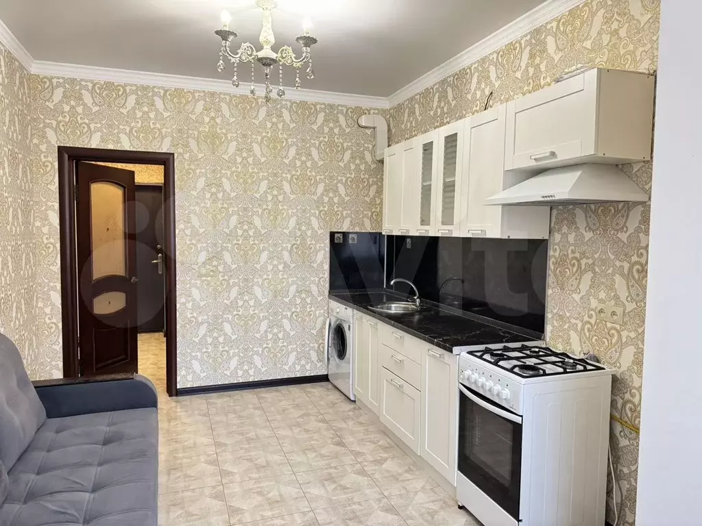 1-к. квартира, 45 м, 6/10 эт. - Фото 0