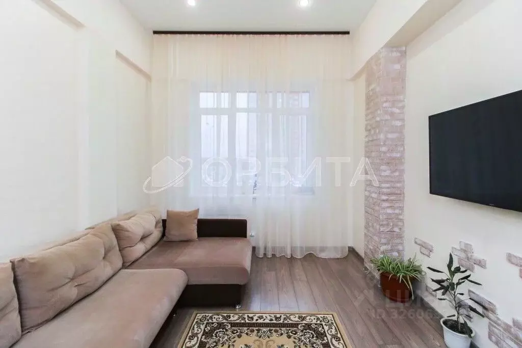 1-к кв. Тюменская область, Тюмень ул. Александра Митинского, 7к1 (39.0 ... - Фото 1