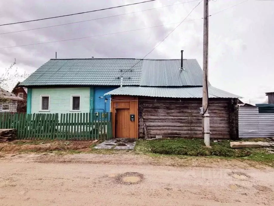 Дом в Пермский край, Александровск Яйва пгт, Дальняя ул., 11 (35 м) - Фото 0