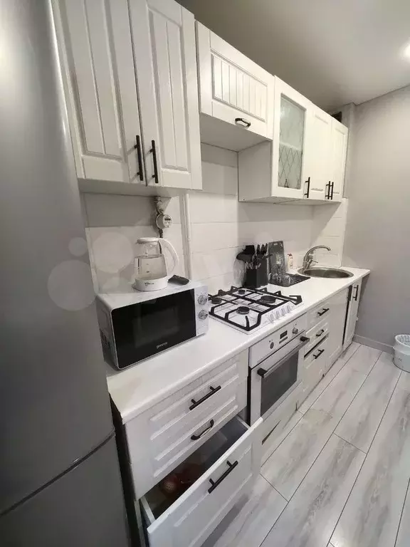 2-к. квартира, 57 м, 4/9 эт. - Фото 0