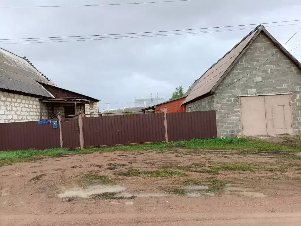 Дом в Оренбургская область, пос. Новоорск ул. Сельская, 16 (148 м) - Фото 1
