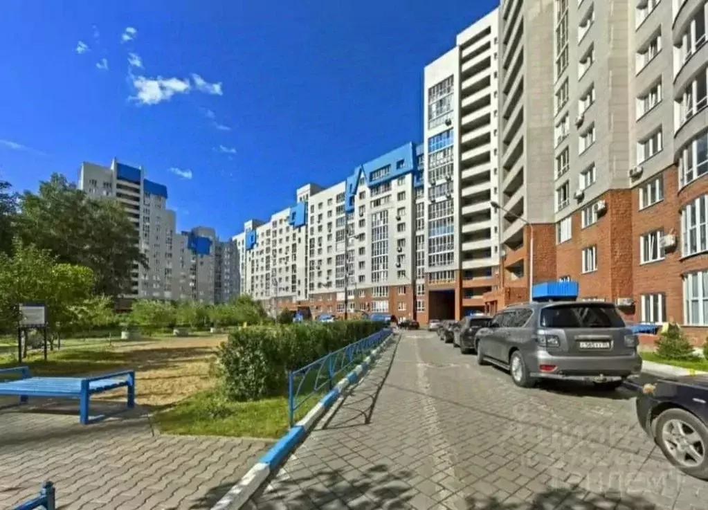 1-к кв. Омская область, Омск просп. Комарова, 21к2 (43.8 м) - Фото 0