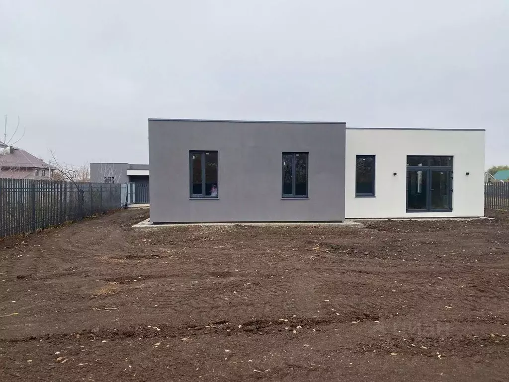 Дом в Самарская область, Волжский район, с. Лопатино ул. Братьев ... - Фото 1