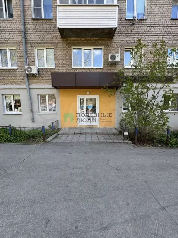 Сдам помещение свободного назначения, 10.7 м - Фото 1