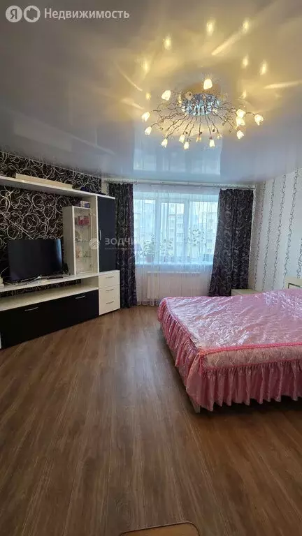 2-комнатная квартира: Чебоксары, Университетская улица, 38к3 (76.5 м) - Фото 1