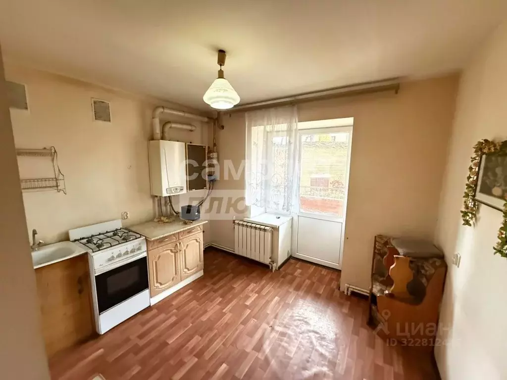 3-к кв. Калужская область, Дзержинский муниципальный округ, Товарково ... - Фото 1