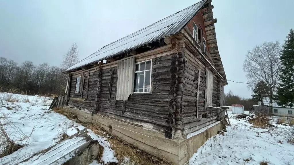 Дом в Псковская область, Порховский район, д. Попадинка ул. Гагарина ... - Фото 0