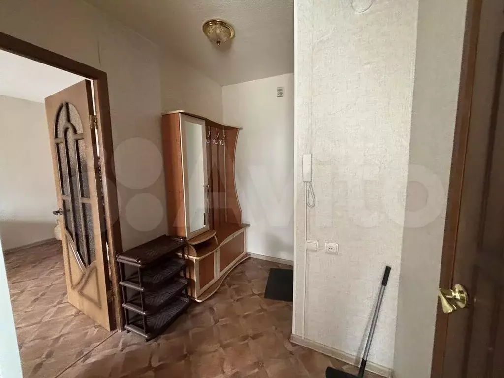 1-к. квартира, 32 м, 2/5 эт. - Фото 0