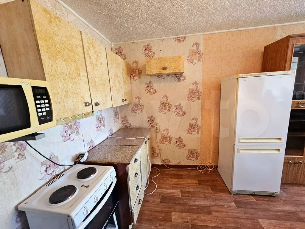 2-к. квартира, 30 м, 3/9 эт. - Фото 1