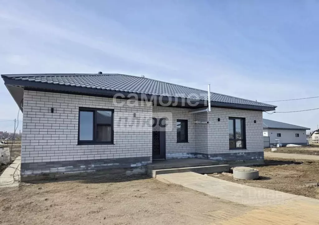 Дом в Алтайский край, Первомайский район, с. Березовка Центральная ул. ... - Фото 1