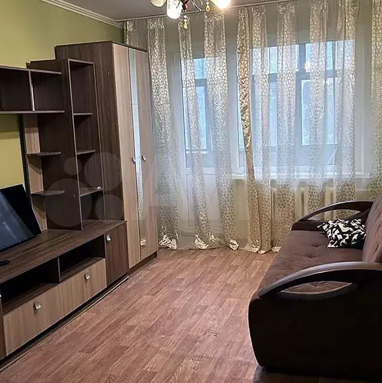 1-к. квартира, 30 м, 4/9 эт. - Фото 1